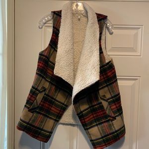 Sherpa lined plaid vest